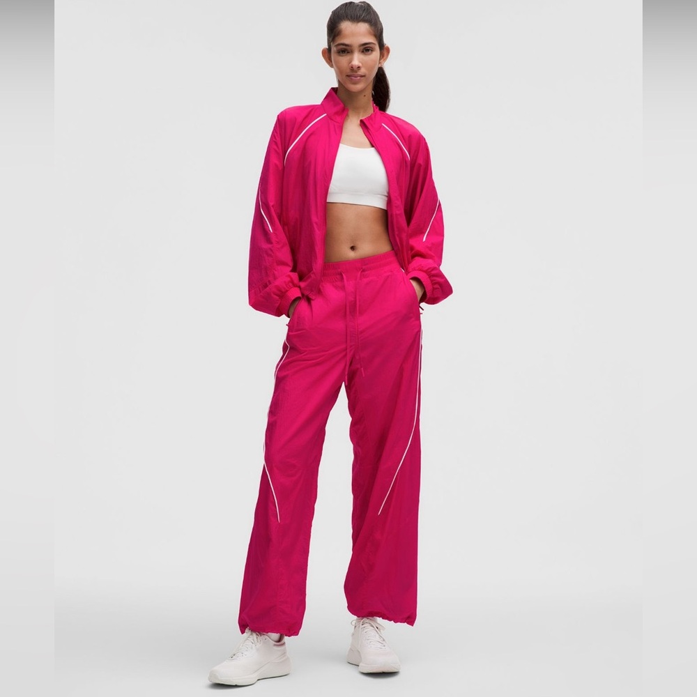 Sold New Never Worn Lululemon License to Train Lightweight Jacket pink 8